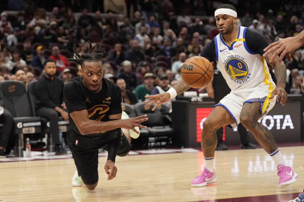 摇军心的言 摇军心的言