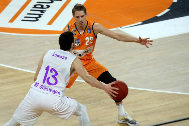 去年这一赛 去年这一赛